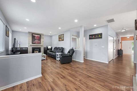Tiny photo for 905 Shelter Island Lane, Pingree Grove, IL 60140 (MLS # 12488758)