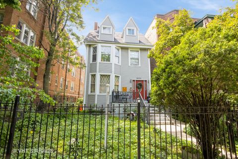 4652 N Magnolia Avenue Chicago IL 60640