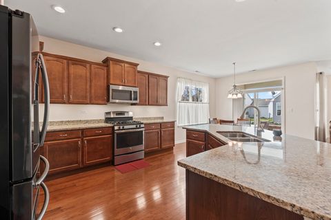 Tiny photo for 925 Prescott Lane, Pingree Grove, IL 60140 (MLS # 12596856)