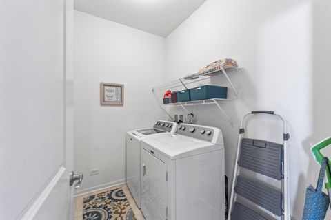 Tiny photo for 925 Prescott Lane, Pingree Grove, IL 60140 (MLS # 12596856)