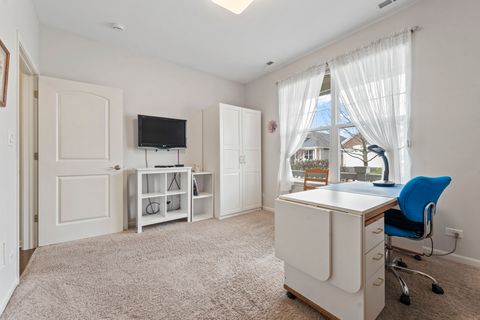 Tiny photo for 925 Prescott Lane, Pingree Grove, IL 60140 (MLS # 12596856)