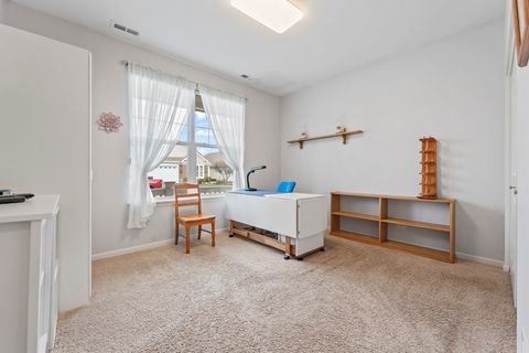 Tiny photo for 925 Prescott Lane, Pingree Grove, IL 60140 (MLS # 12596856)