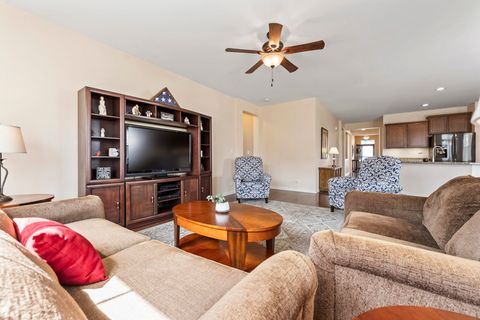 Tiny photo for 925 Prescott Lane, Pingree Grove, IL 60140 (MLS # 12596856)