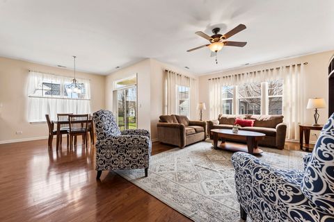 Tiny photo for 925 Prescott Lane, Pingree Grove, IL 60140 (MLS # 12596856)