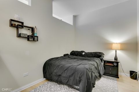 Tiny photo for 8 W Monroe Street #905, Chicago, IL 60603 (MLS # 12472420)