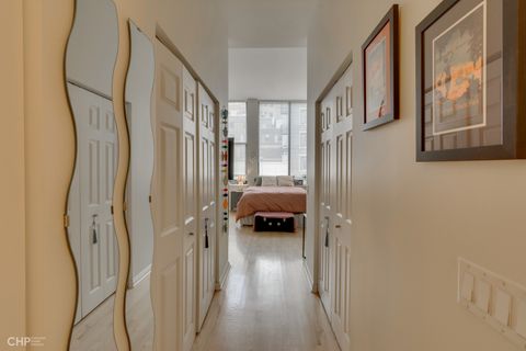 Tiny photo for 8 W Monroe Street #905, Chicago, IL 60603 (MLS # 12472420)
