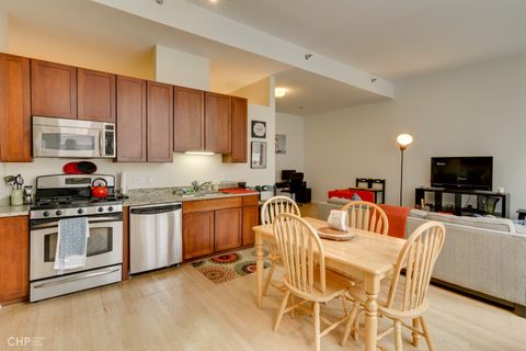 Tiny photo for 8 W Monroe Street #905, Chicago, IL 60603 (MLS # 12472420)