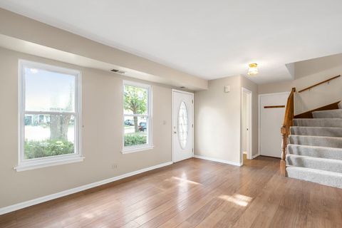 Tiny photo for 1255 Huntington Drive, Mundelein, IL 60060 (MLS # 12474255)