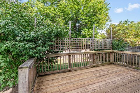 Tiny photo for 1255 Huntington Drive, Mundelein, IL 60060 (MLS # 12474255)