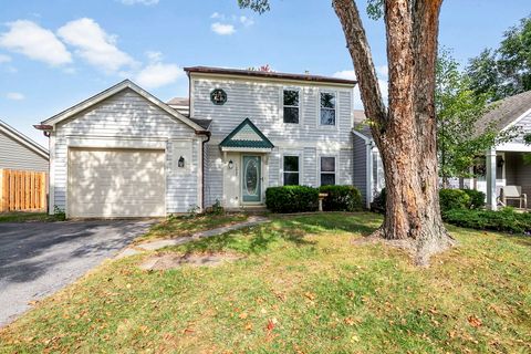 Photo of 1255 Huntington Drive, Mundelein, IL 60060 (MLS # 12474255)