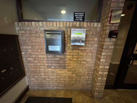 Tiny photo for 5820 Oakwood Drive #5L, Lisle, IL 60532 (MLS # 12565005)