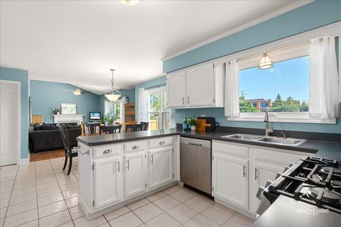 Tiny photo for 716 Pinehurst Lane, Oswego, IL 60543 (MLS # 12482938)