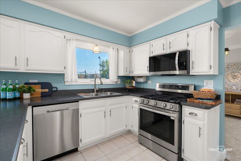 Tiny photo for 716 Pinehurst Lane, Oswego, IL 60543 (MLS # 12482938)