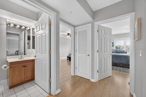 Tiny photo for 1378 PERRY Street #507, Des Plaines, IL 60016 (MLS # 12721538)