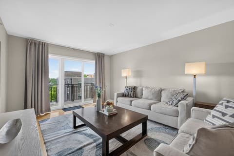 Tiny photo for 1378 PERRY Street #507, Des Plaines, IL 60016 (MLS # 12721538)