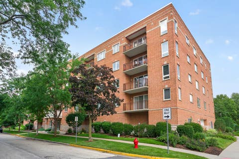 Tiny photo for 1378 PERRY Street #507, Des Plaines, IL 60016 (MLS # 12721538)