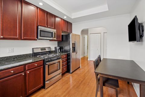 Tiny photo for 7035 N Greenview Avenue #3S, Chicago, IL 60626 (MLS # 12594407)