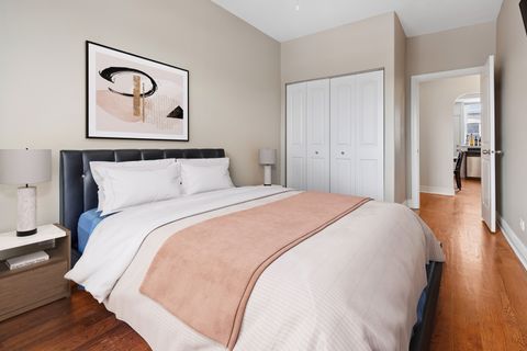 Tiny photo for 7035 N Greenview Avenue #3S, Chicago, IL 60626 (MLS # 12594407)