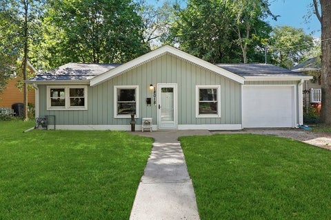 Photo of 18018 Armitage Court, Homewood, IL 60430 (MLS # 12767873)