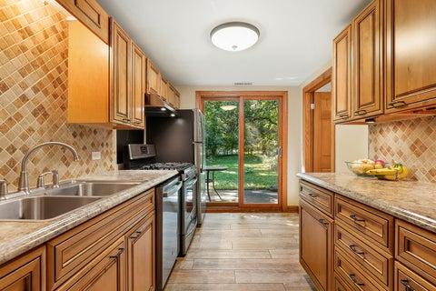 Tiny photo for 18018 Armitage Court, Homewood, IL 60430 (MLS # 12767873)