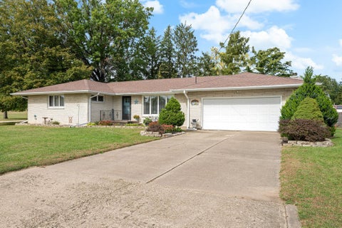 Tiny photo for 322 11th Place, Camanche, IA 52730 (MLS # 12785241)