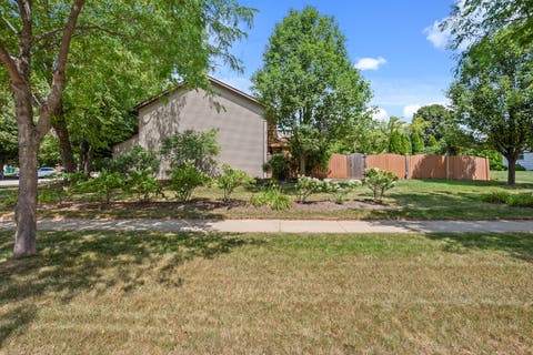 Tiny photo for 1404 Larson Street, Sycamore, IL 60178 (MLS # 12658376)