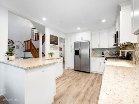 Tiny photo for 1188 Harbor Court, Glendale Heights, IL 60139 (MLS # 12498151)