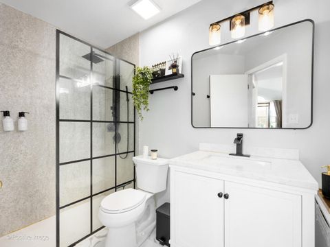 Tiny photo for 1188 Harbor Court, Glendale Heights, IL 60139 (MLS # 12498151)