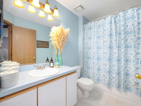 Tiny photo for 1188 Harbor Court, Glendale Heights, IL 60139 (MLS # 12498151)