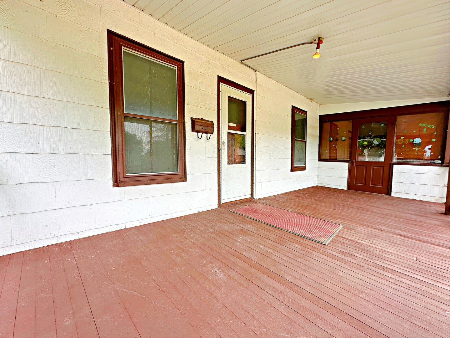 211 S Bloomington Street
