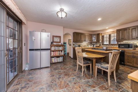 Tiny photo for 28 Chatsford Court, Bloomington, IL 61704 (MLS # 12547981)