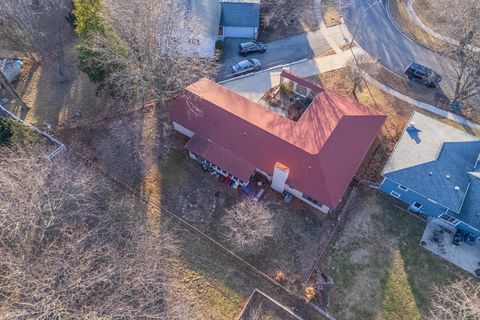 Tiny photo for 28 Chatsford Court, Bloomington, IL 61704 (MLS # 12547981)