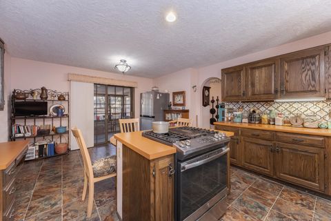 Tiny photo for 28 Chatsford Court, Bloomington, IL 61704 (MLS # 12547981)