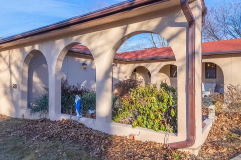 Tiny photo for 28 Chatsford Court, Bloomington, IL 61704 (MLS # 12547981)