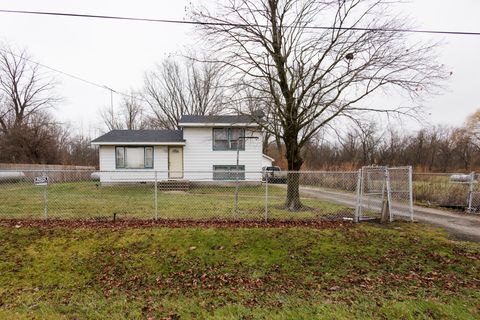 Tiny photo for 12878 E 2310s Road, Pembroke Twp, IL 60958 (MLS # 12537809)