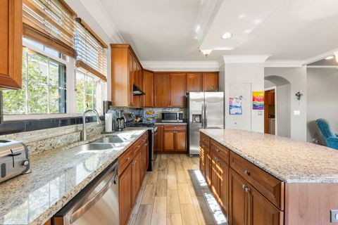 Tiny photo for 639 Vista Drive, Oswego, IL 60543 (MLS # 12478820)