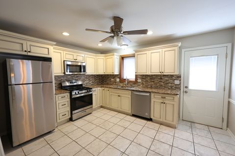Tiny photo for 8537 163rd Street, Tinley Park, IL 60487 (MLS # 12654399)