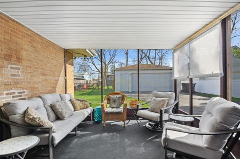 Tiny photo for 7441 Lake Street, Morton Grove, IL 60053 (MLS # 12613708)