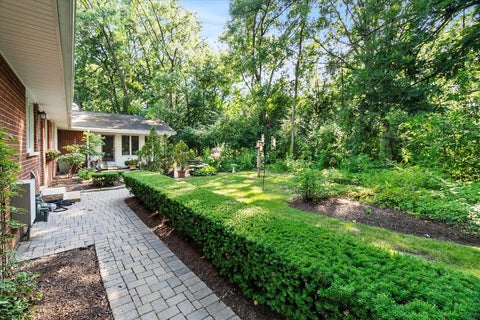 Tiny photo for 3 Old Creek Road, Palos Park, IL 60464 (MLS # 12760052)