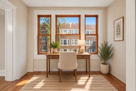 Tiny photo for 5468 S Woodlawn Avenue #2E, Chicago, IL 60615 (MLS # 12738165)