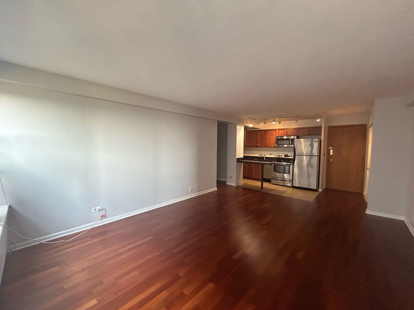 4180 N Marine Drive 1303