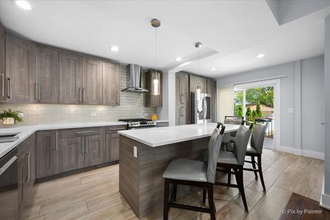 Tiny photo for 2937 N 74th Court, Elmwood Park, IL 60707 (MLS # 12626894)