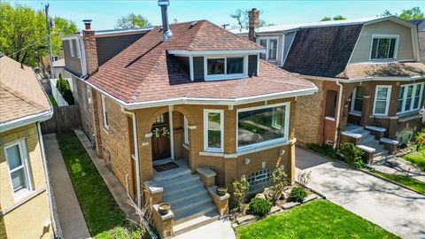 Tiny photo for 2937 N 74th Court, Elmwood Park, IL 60707 (MLS # 12626894)