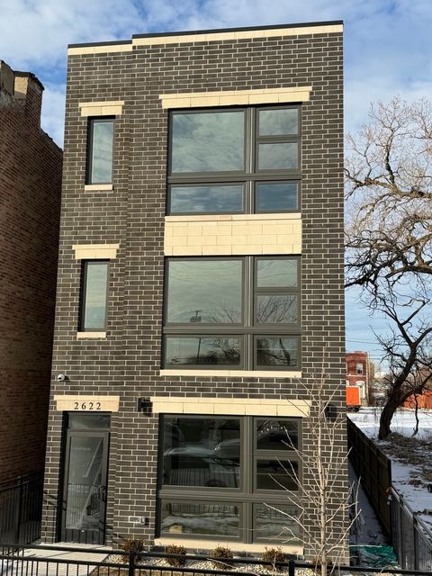 2622 W Adams Street 3 Chicago IL 60612