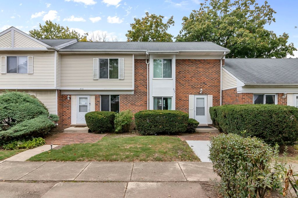 Photo for 474 Mallview Lane, Bolingbrook, IL 60440 (MLS # 12497786)