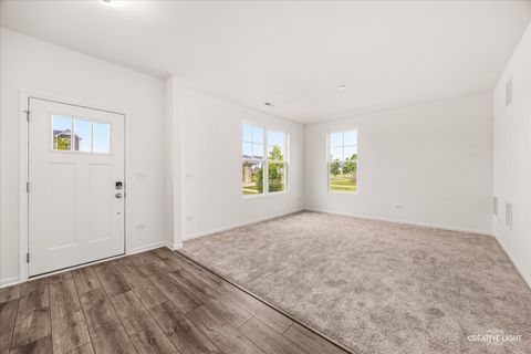 Tiny photo for 4427 Chelsea Manor Circle, Aurora, IL 60504 (MLS # 12652293)