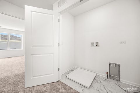 Tiny photo for 4427 Chelsea Manor Circle, Aurora, IL 60504 (MLS # 12652293)
