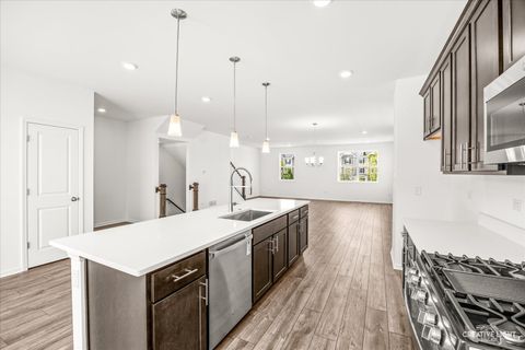 Tiny photo for 4427 Chelsea Manor Circle, Aurora, IL 60504 (MLS # 12652293)