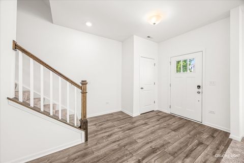 Tiny photo for 4427 Chelsea Manor Circle, Aurora, IL 60504 (MLS # 12652293)