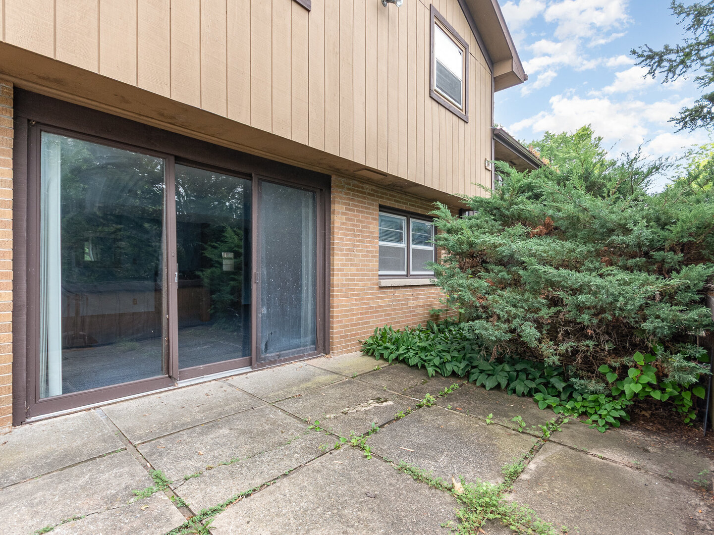 426 E Fabyan Parkway